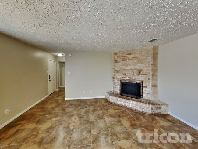 Photo - 20211 Cottonglade Ln