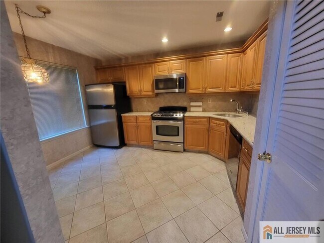 12 Carriage Pl