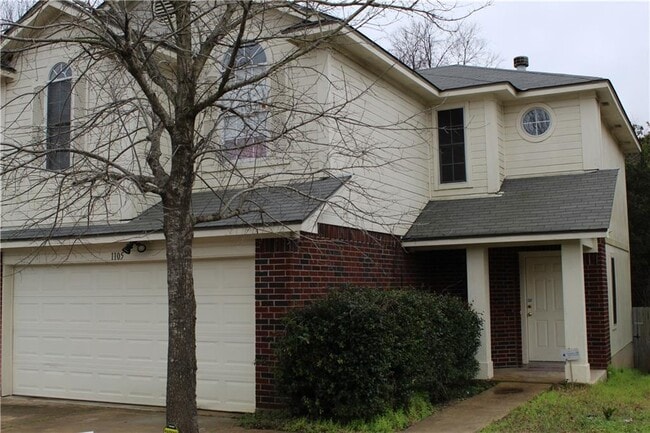 Photo - 1105 Stephanie Lee Ln