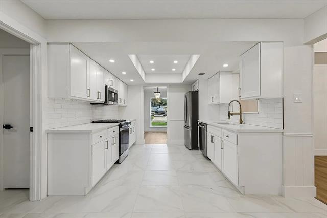 Photo - 1704 Venetian Cir