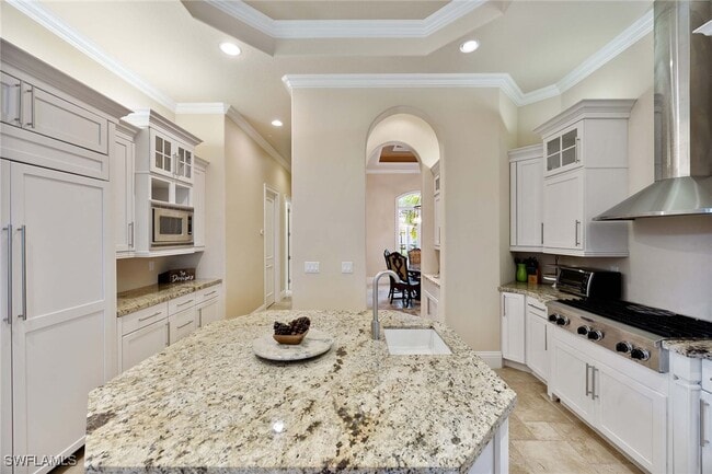 Building Photo - 23801 Napoli Way