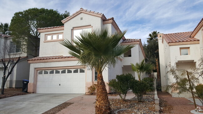 Building Photo - SUMMERLIN HOME WITH 5 BEDROOMS (INCLUDE SO...