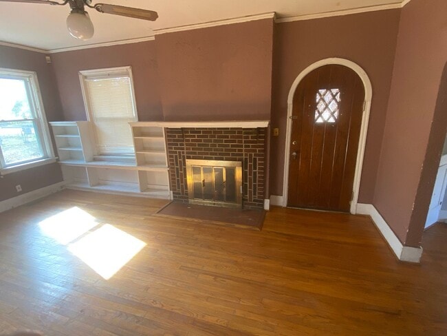 Photo - 1102 Murphy St