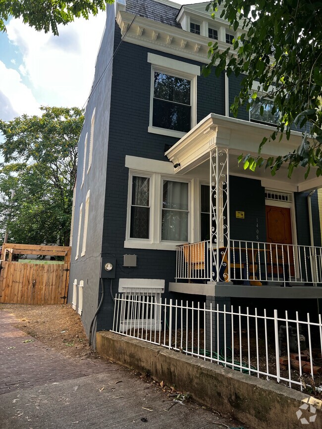Building Photo - 1408 Perry Pl NW Rental