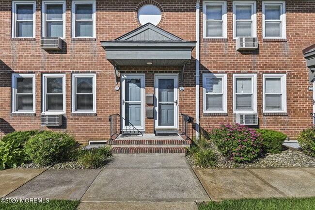 Photo - 310 Maryland Ave Unit 24B