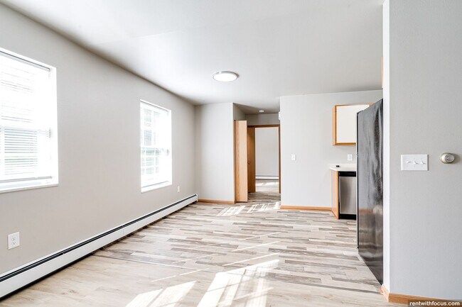 Photo - Lincoln Ridge