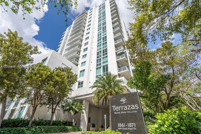 Photo - 1871 NW S River Dr Unidad 501
