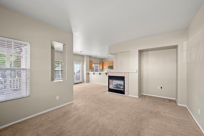 Photo - 1848 Sebastopol St