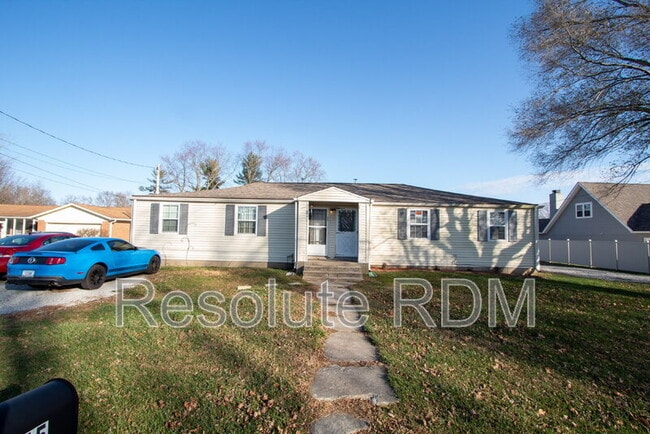 Photo - 4155 N County Rd 575 E