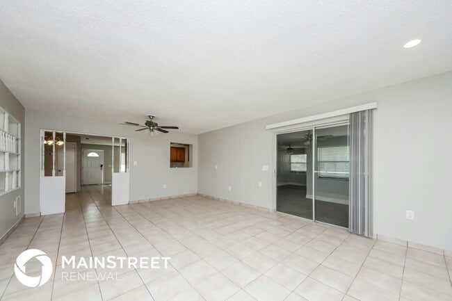 Photo - 7121 Laurel Hill Dr