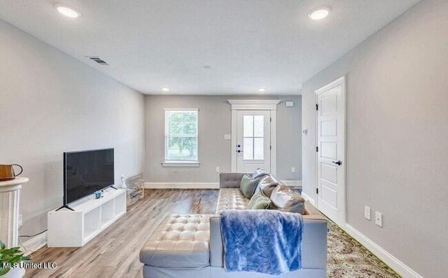 Photo - 13227 Willow Oak Cir