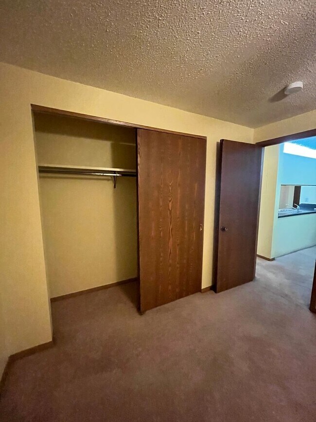 Photo - 2 Bedroom condo on the west side of Iowa City Unidad 24