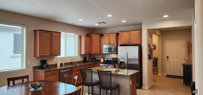 26195 W Via del Sol Dr