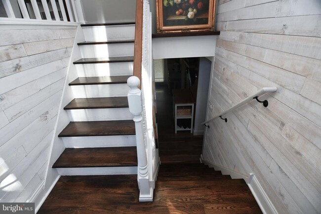 Building Photo - 1 Orchard Ln