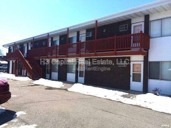 Building Photo - 1306 9th St Unit 103