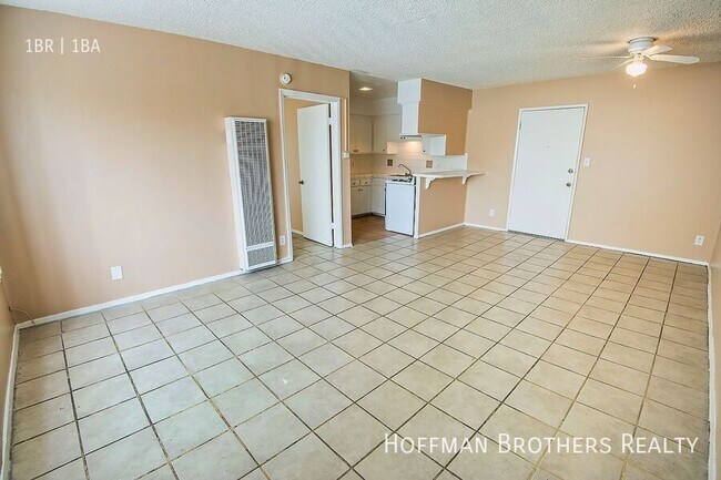 Photo - 842 S Carondelet St Apartment Unit 9