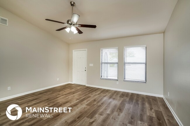 Photo - 2216 SE 6th Ln