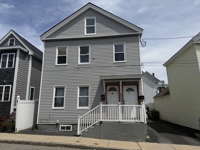 Photo - 26 Abbott St Unit 2