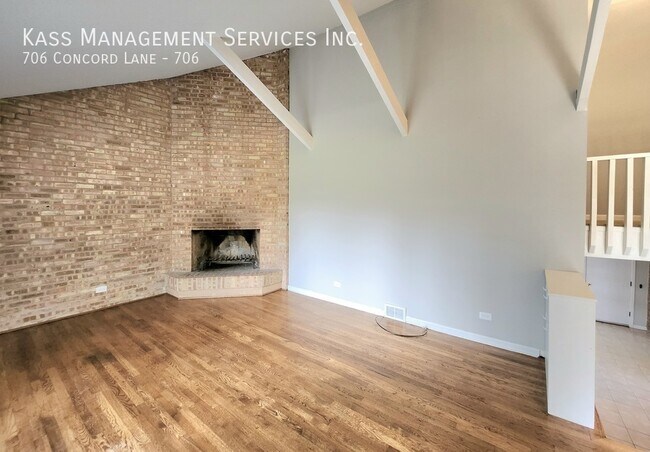 Photo - 706 Concord Ln Unidad 706