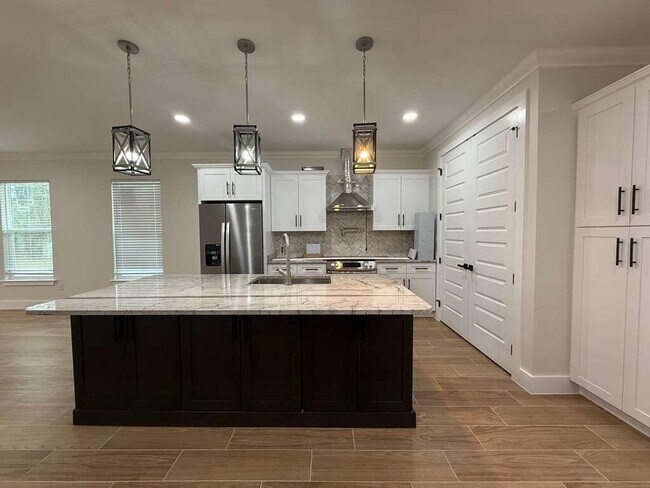 Photo - 361 County Line Rd