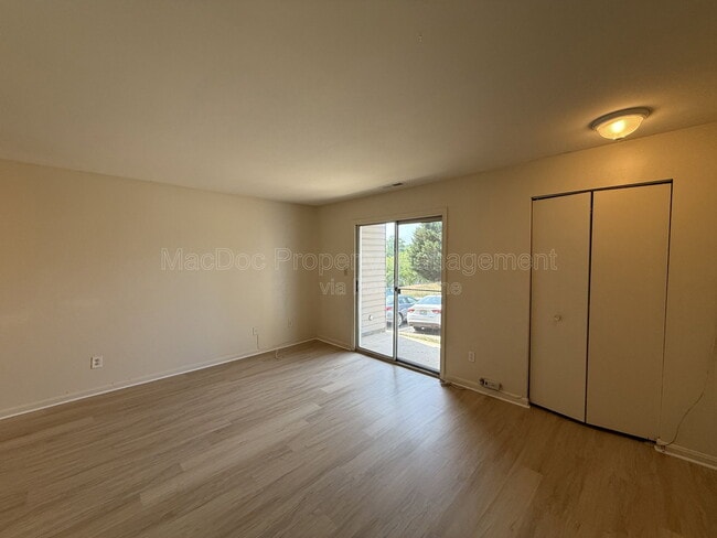 Photo - 76 Red Maple Ct Unit 100
