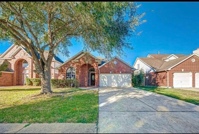Building Photo - 1710 Park Forest Dr