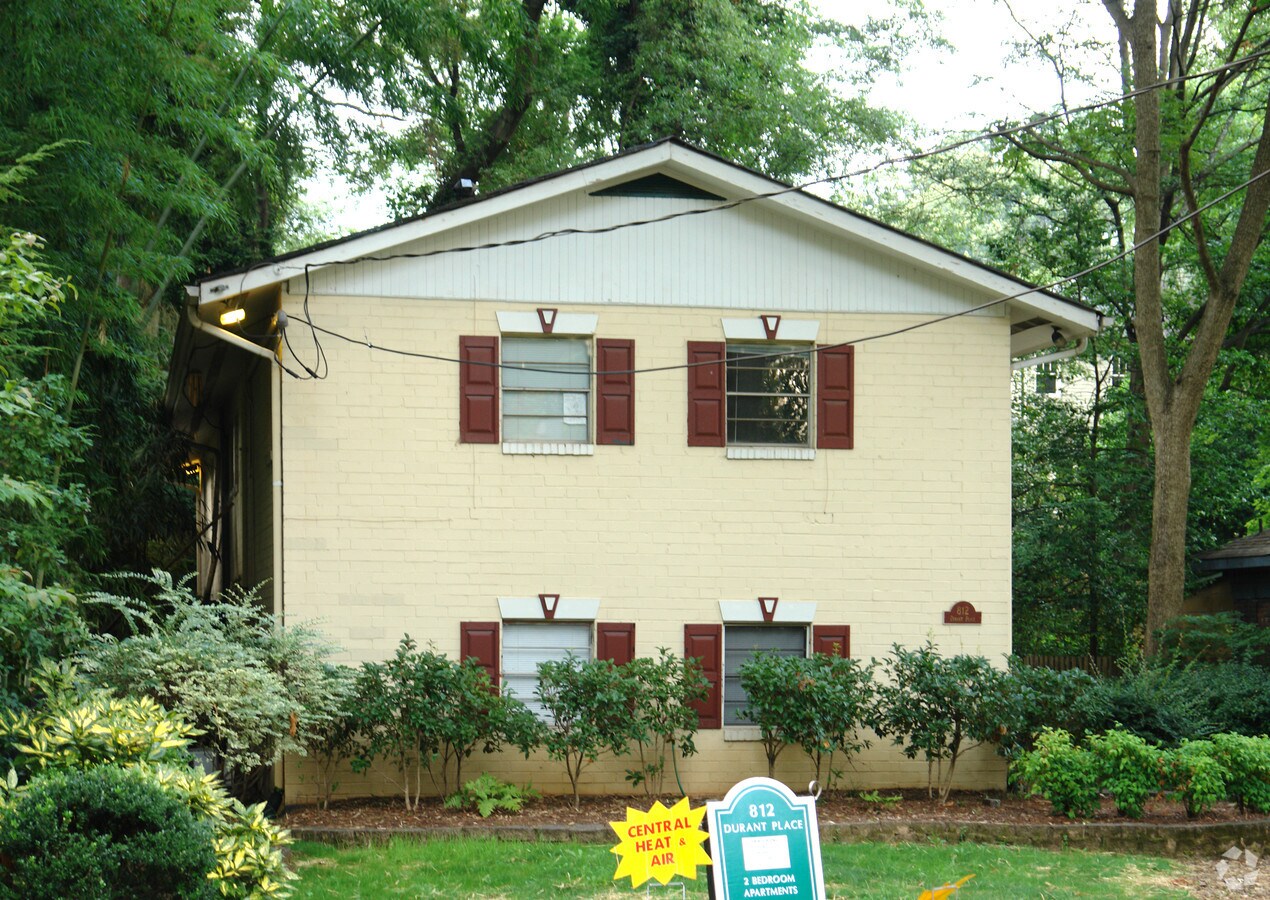 Photo - 812 Durant Pl