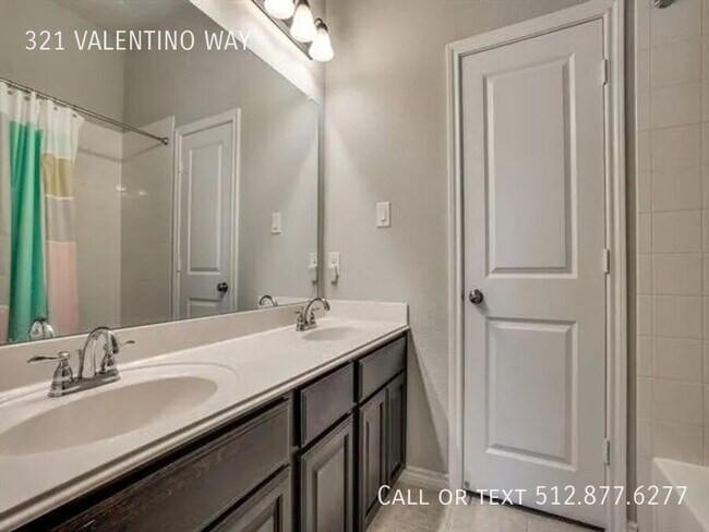 Photo - 321 Valentino Wy