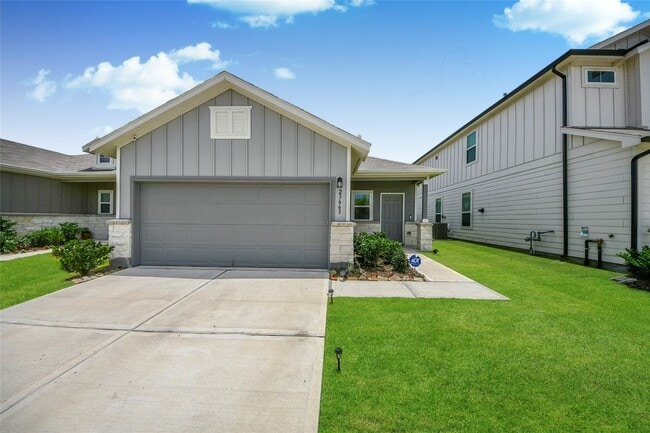 Building Photo - 23663 Cranberry Grader Ln