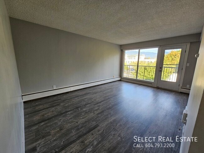 Photo - 46117 Gore Avenue11 Unit 11