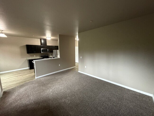 Photo - 4261 Hawthorne Ave NE Unit 218