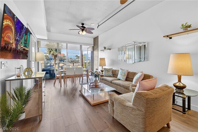 Photo - 353 E Bonneville Ave Unit 233