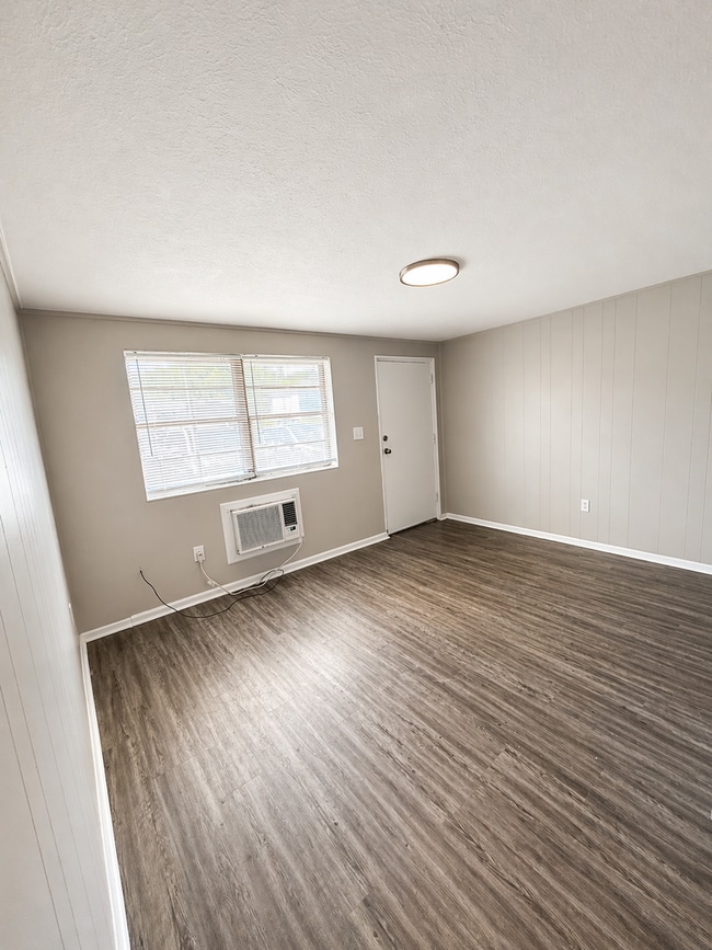 Photo - Century Square Apartments