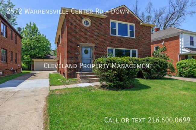 Building Photo - 2572 Warrensville Center Rd Unit Down