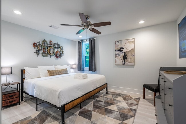 2617 Caladium Dr NE Unit SI ID1237420P