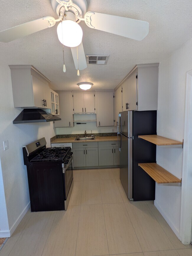 3902 Elkhorn Blvd Unit 3902