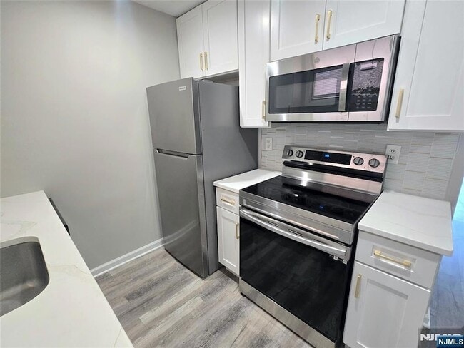 Photo - 105 State St Unidad 2H