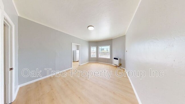 Photo - 2451 Seminary Ave