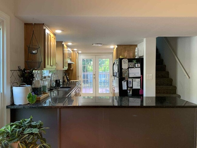 Photo - 520 S Osage St