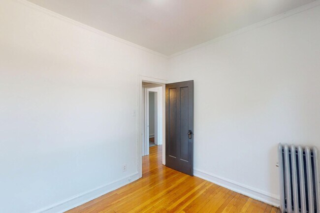 Photo - 5053 S. Ellis Avenue