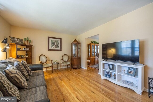 Photo - 120 Marta Dr