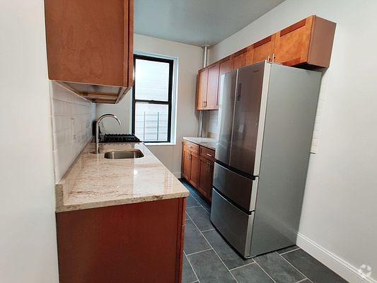 Building Photo - 1 bedroom in BRONX NY 10470 Unit 2C Rental