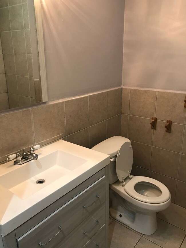 Photo - 29 Elberon Pl Unit 1 -  1