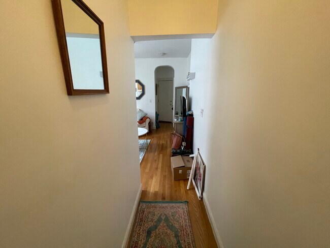 Building Photo - 53 Phillips St Unit 11 Rental