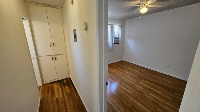 Photo - 8315 Clinton Ave Unit 6