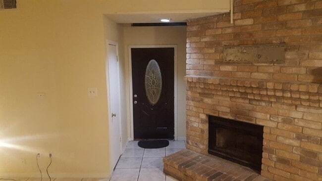 Photo - 6311 Clayridge Dr