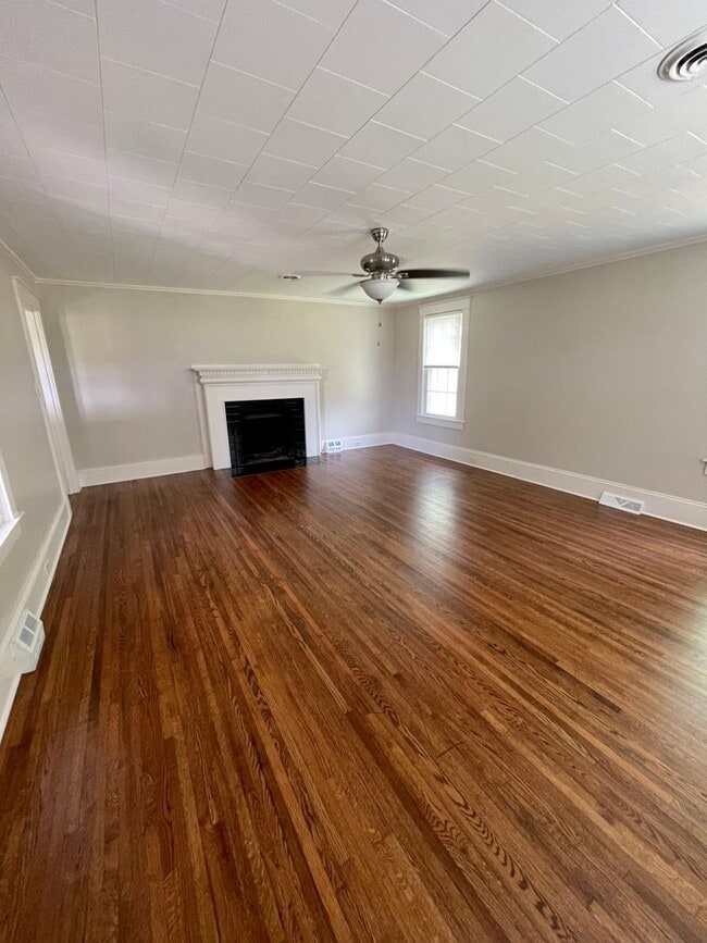 Photo - N Main Street China Grove NC, $1695 3br 2ba House