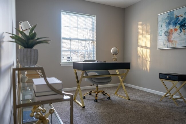 Photo - 17 Captains Cove Ln