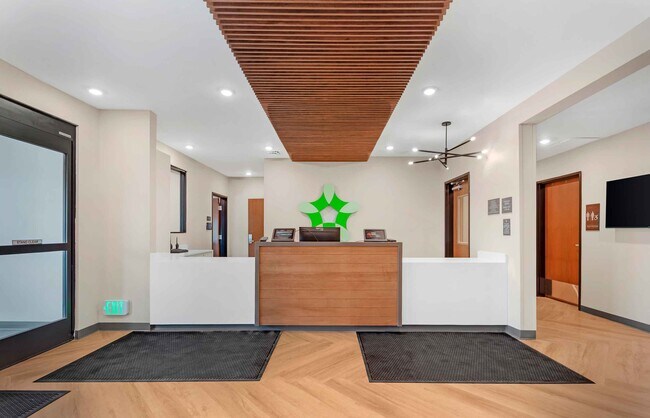 Furnished Studio-Temple