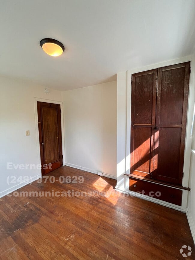 Building Photo - 3812 Drexel Dr Rental